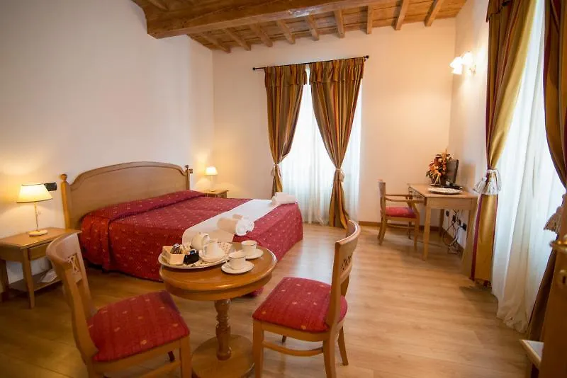 Hg Abetone E Piramidi Resort